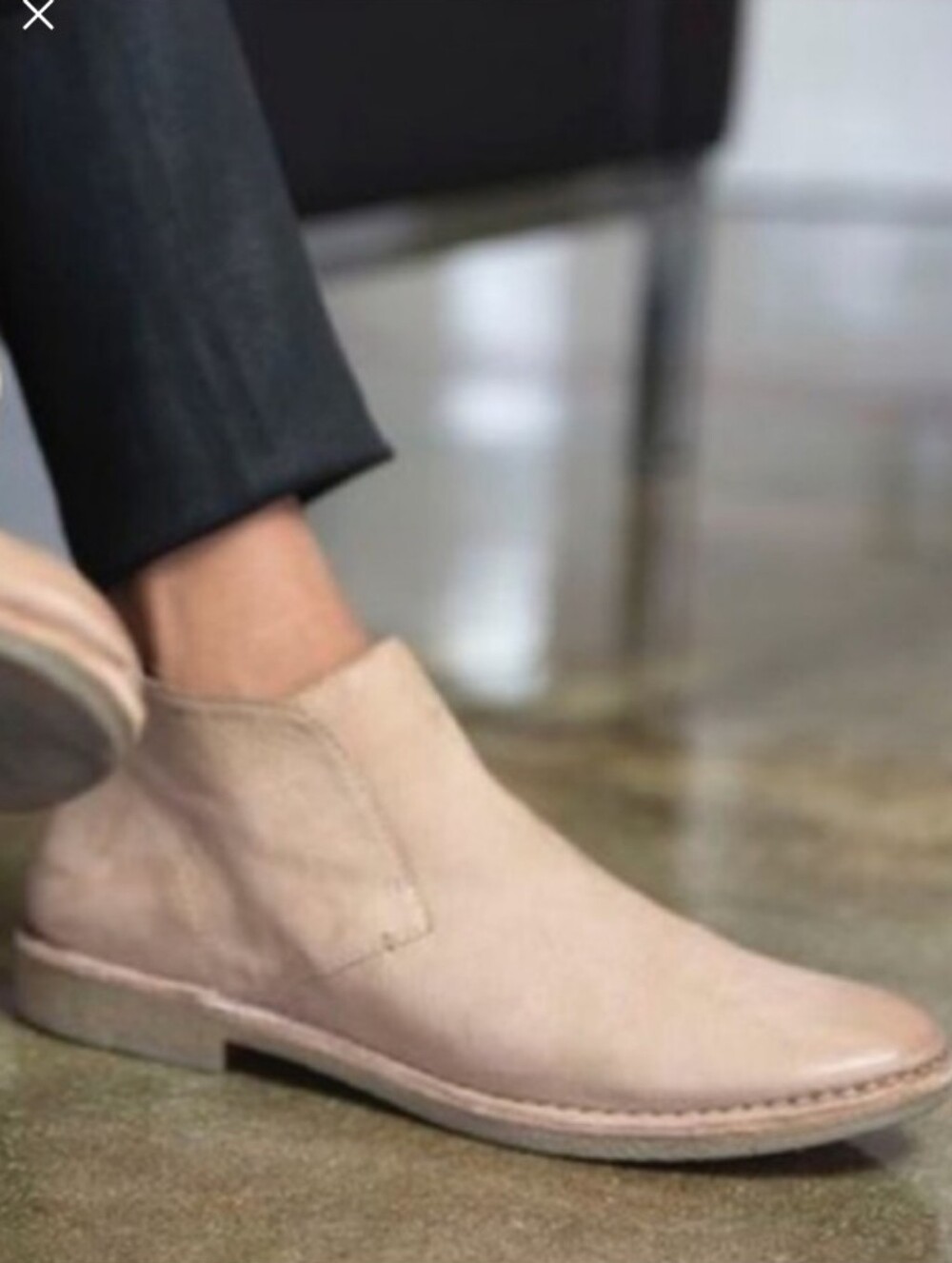 Dolce Vita Findley Suade Booties In Blush